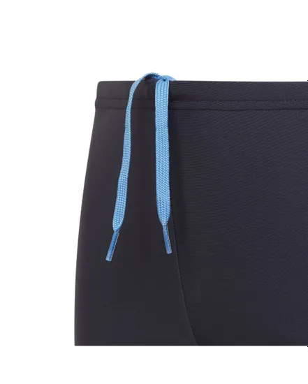Un boxer de bain sporty confectionné en matériaux recyclés. Enfant YB 3S BRIEF B