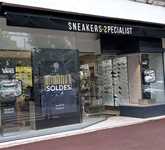 S2 SNEAKERS SPECIALIST ROYAN