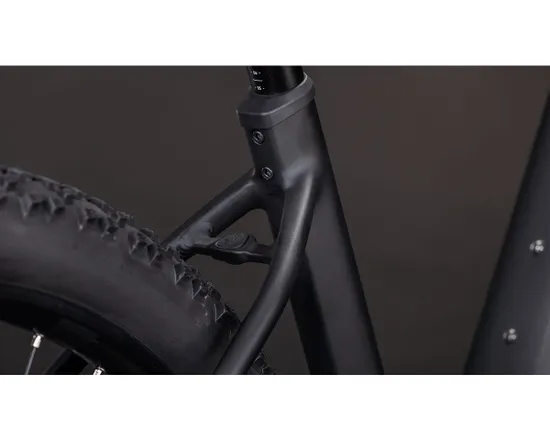 VTT semi rigide électrique REACTION HYBRID PRO 800 Noir