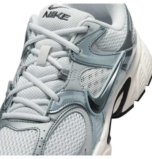 Chaussures Homme NIKE V5 RNR Gris
