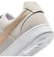 Baskets Femme W NIKE COURT VISION LO SD PRM Beige
