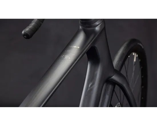 Vélo de route ATTAIN C:62 RACE Noir