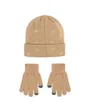 Coffret enfant Enfant plus âgé NAN FUTURA TOSS PEAK BEANIE SE Beige