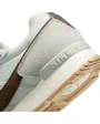 Chaussures Femme WMNS NIKE VENTURE RUNNER Beige