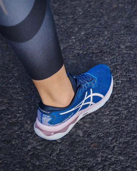 Chaussures de Running Femme GEL-NIMBUS 24