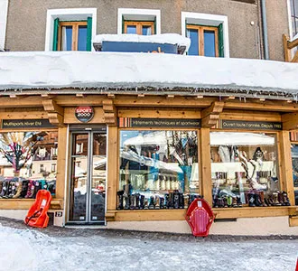 SPORT 2000 MEGEVE ANOUK SOCQUET SPORTS