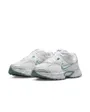 Chaussures Femme W NIKE V5 RNR Blanc