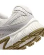 Chaussures Femme W NIKE V5 RNR Beige