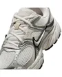 Chaussures Femme W NIKE V5 RNR Blanc