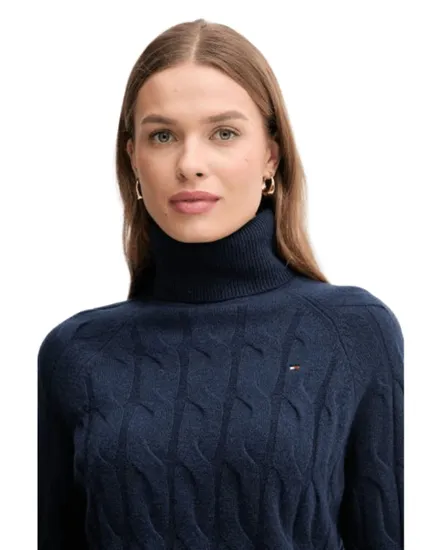 Pull Femme Soft Wool Cable Roll