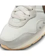 Chaussures Femme WMNS NIKE VENTURE RUNNER Beige