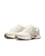 Chaussures Femme W NIKE V5 RNR Beige