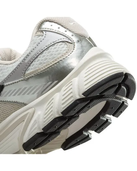 Chaussures Femme W NIKE V5 RNR Blanc