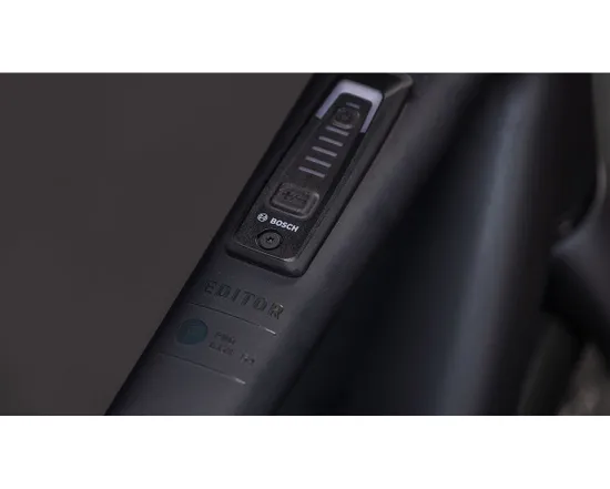 Vélo urbain électrique EDITOR HYBRID PRO 400X FE Charbon